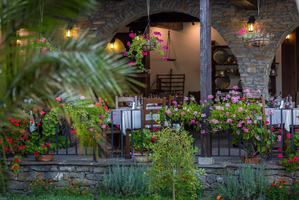 Family Hotel Strannopriemnitza Orešak Exteriér fotografie