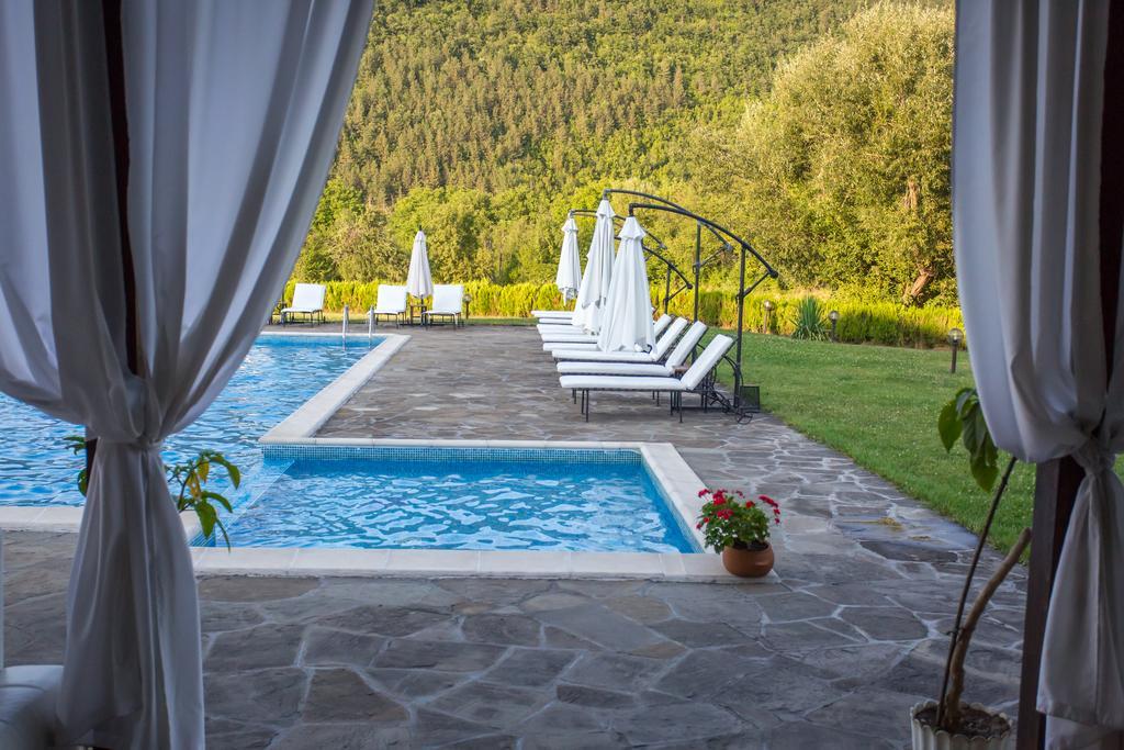 Family Hotel Strannopriemnitza Orešak Exteriér fotografie