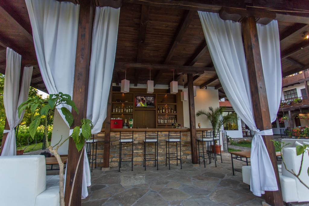 Family Hotel Strannopriemnitza Orešak Exteriér fotografie