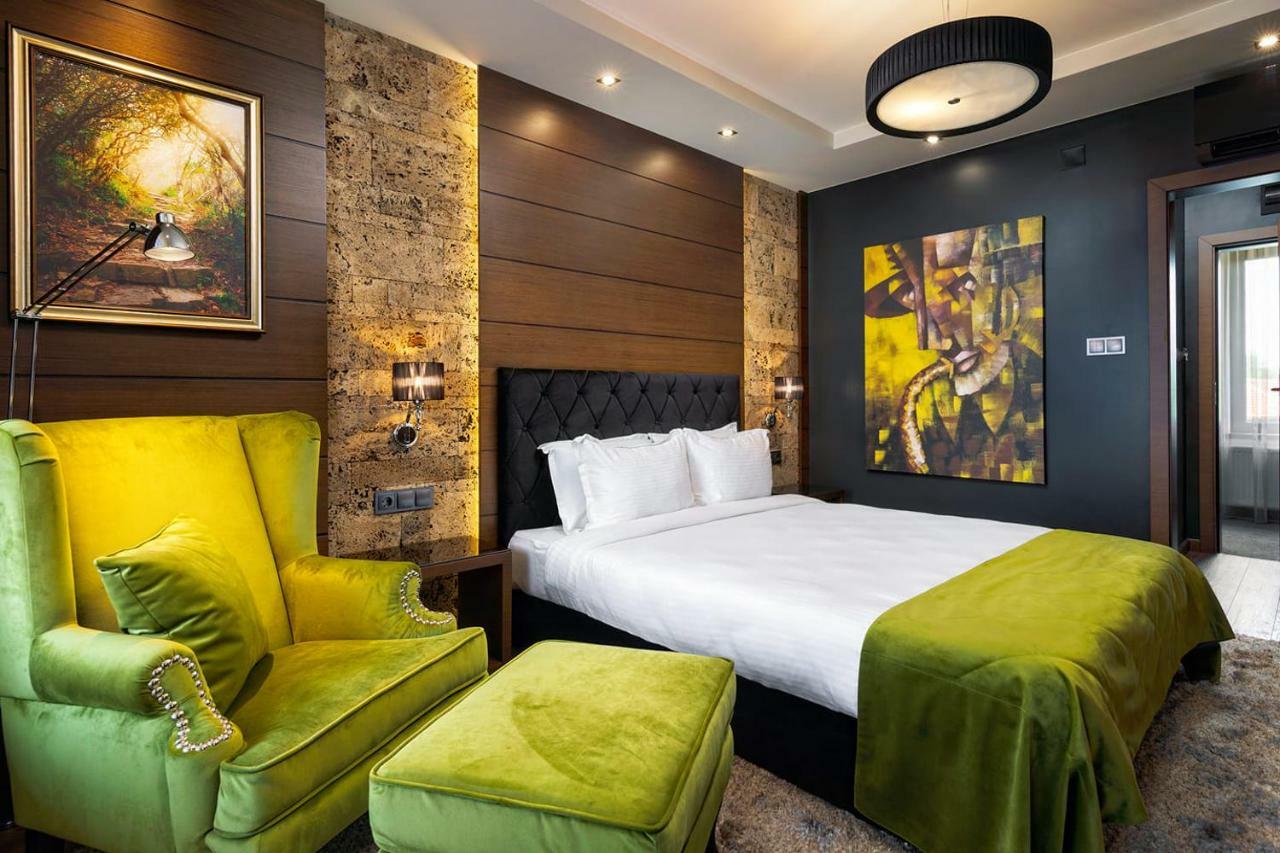 Family Hotel Strannopriemnitza Orešak Exteriér fotografie